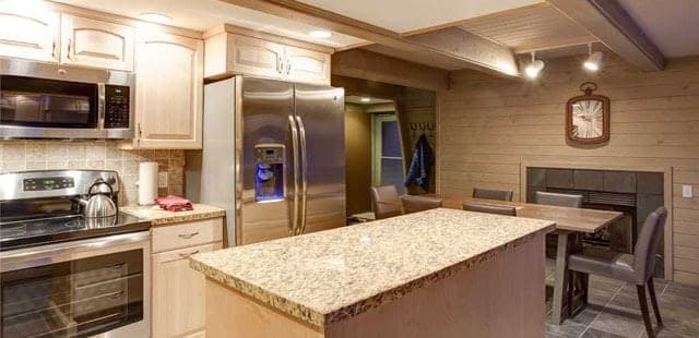 1120 Empire Avenue