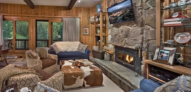 Right O Way Chalet
