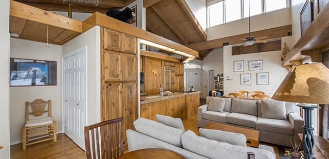 Lakeview Condos