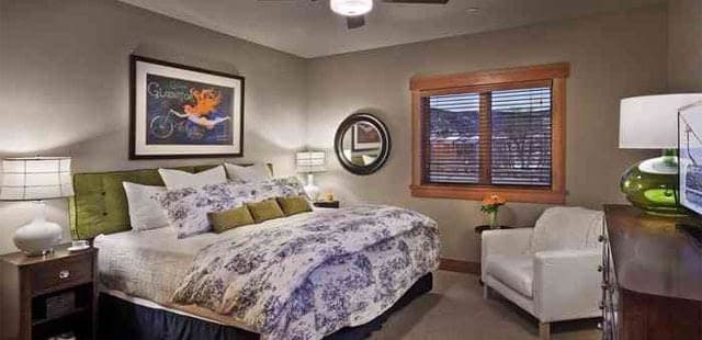Peaks Grande Lodge