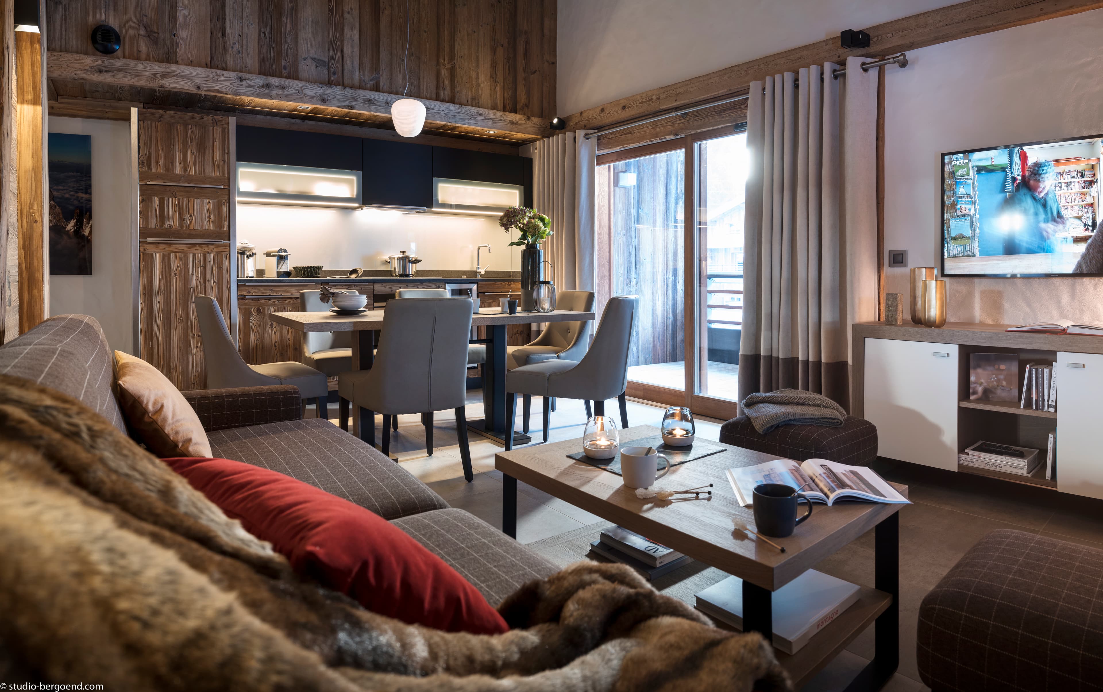 chamonix_cristalmgm8-1-8.jpg