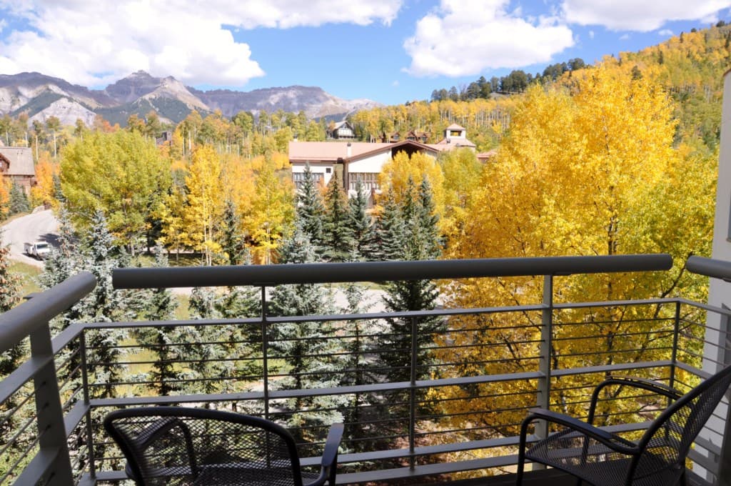 Penthouses at the Peaks
