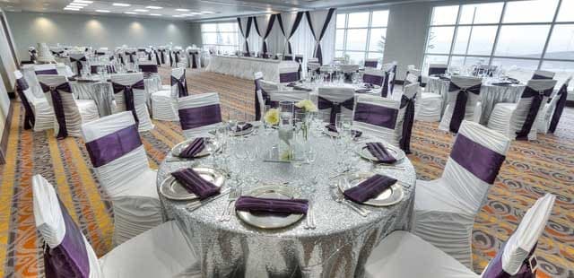 Hotel Clique Calgary Airport