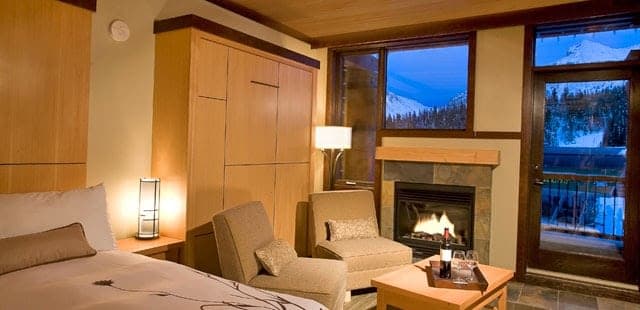 Sunshine Mountain Lodge