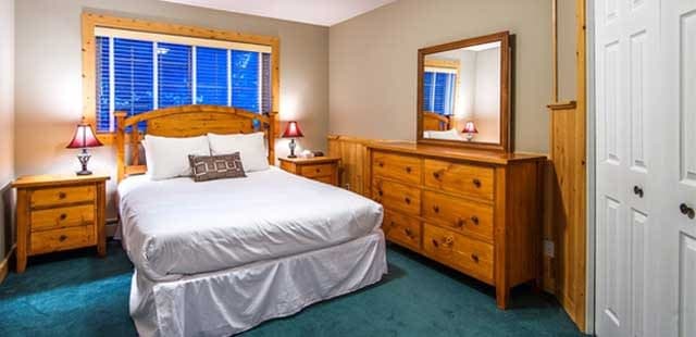 Fernie Slopeside Lodge