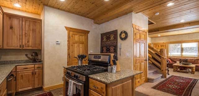 Timber Wolf Lodge