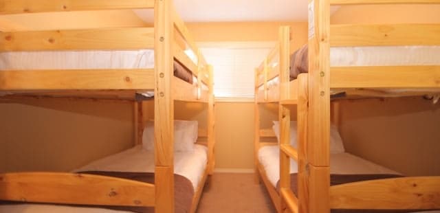 First Tracks Lodge