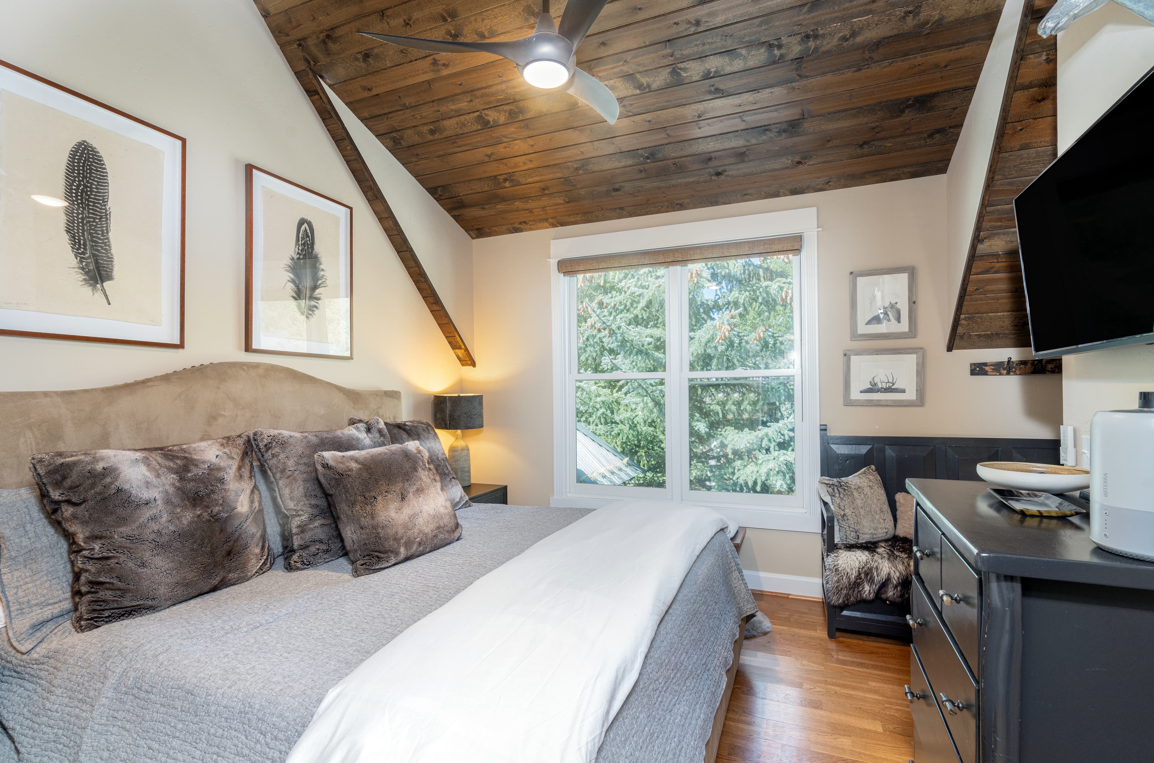 Main King bedroom.