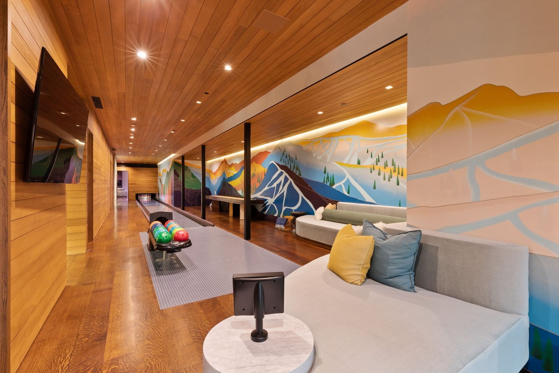 Private Bowling Alley.