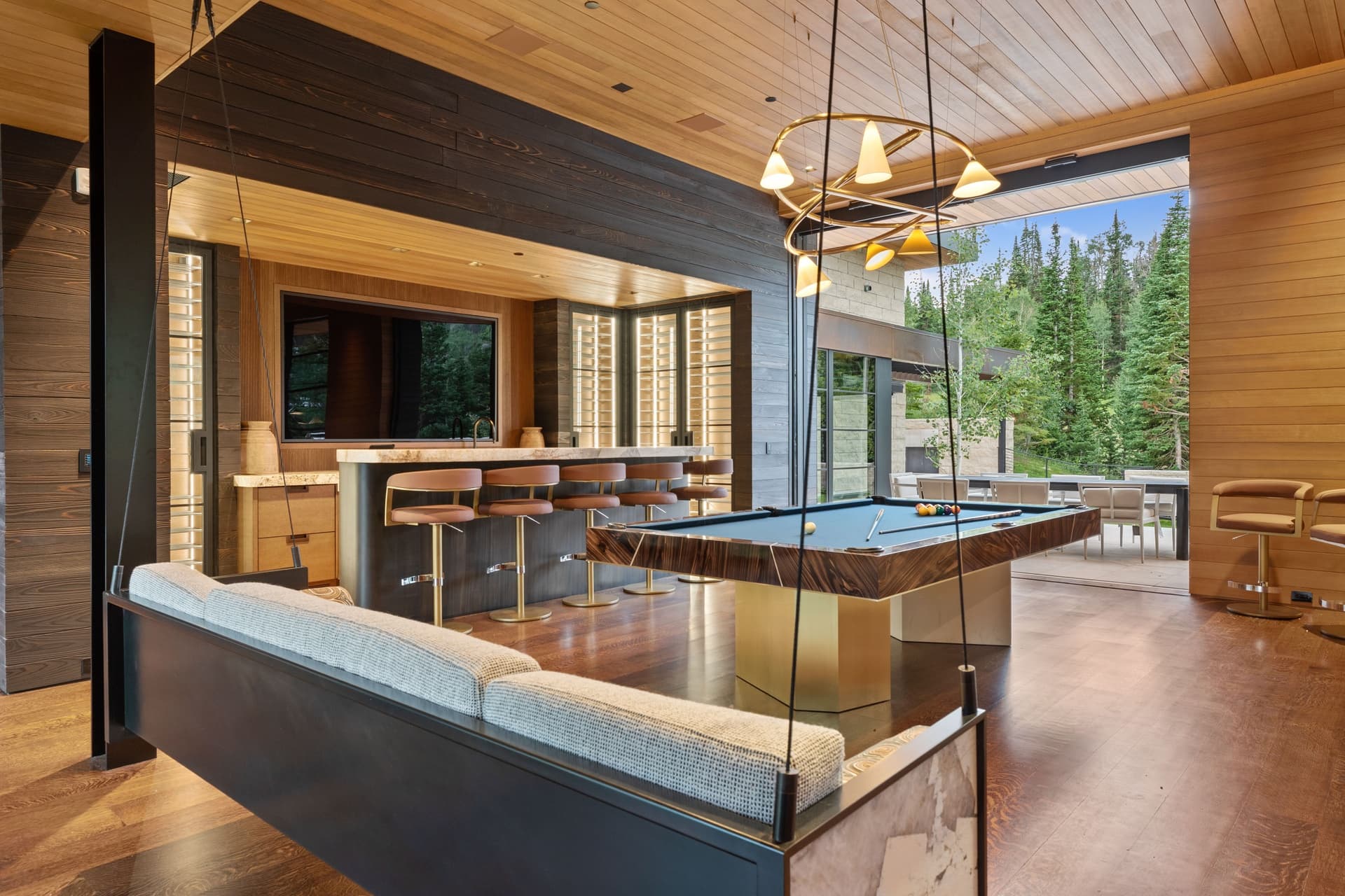 Sip on a Drink at The Bar or Shoot Some Pool in Our Luxury Park City Vacation Rentals.