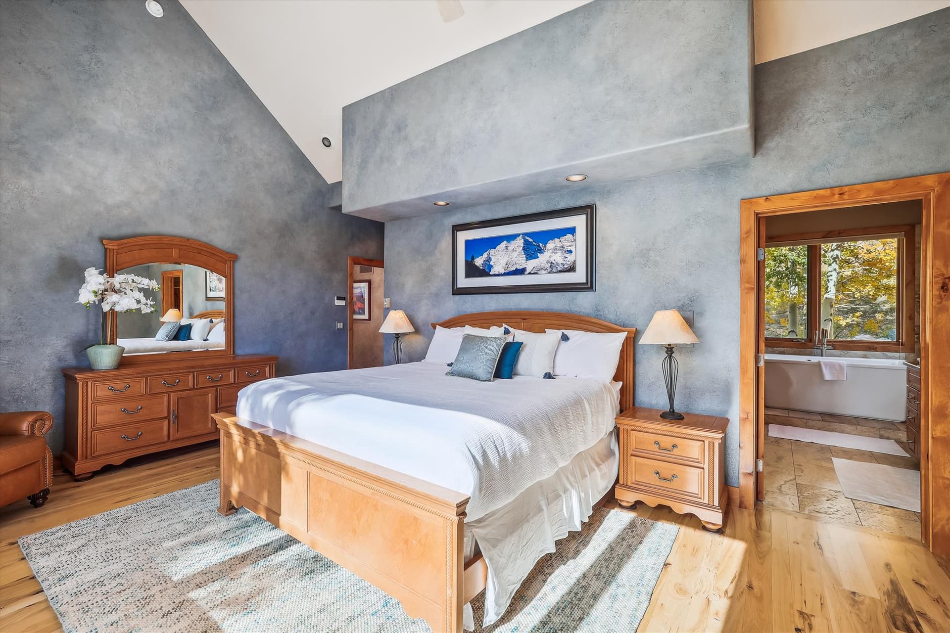 Bedroom - Rounds Retreat - Breckenridge Vacation Rental