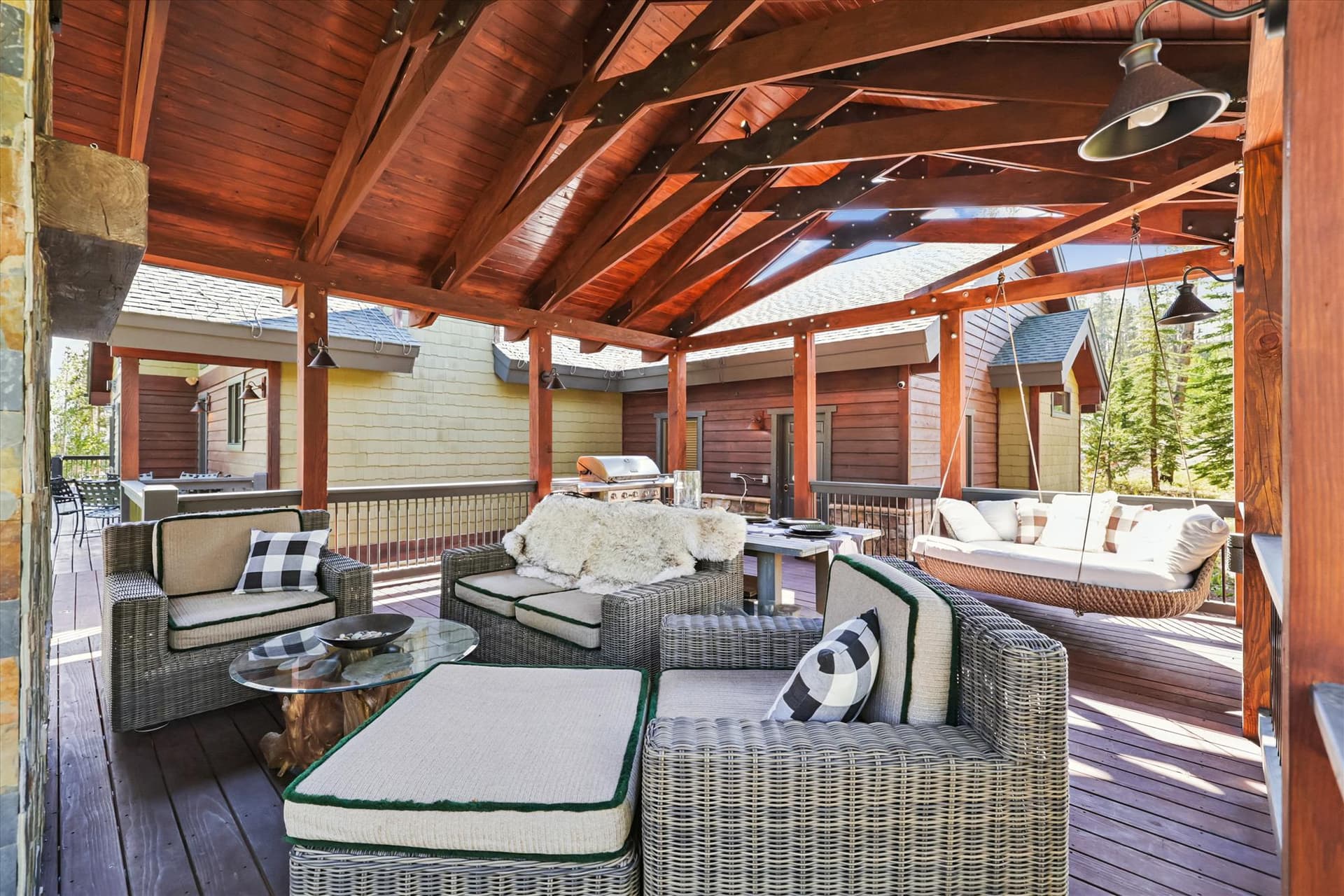 Outdoor Living Space - Pine Needle Lodge - Breckenridge Vacation Rental