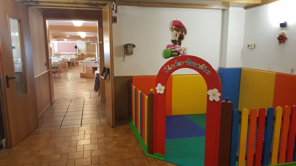 Children’s Play Area - Indoor