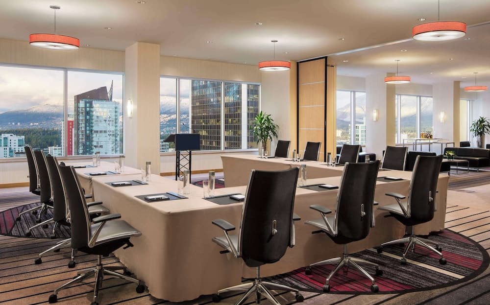 Meeting facility
