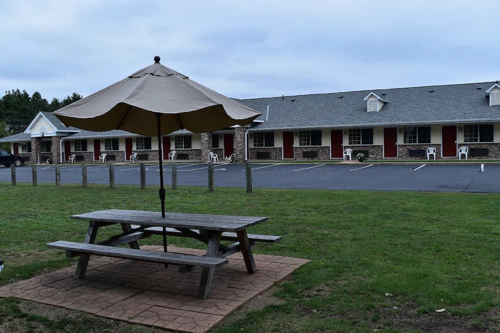 BBQ/picnic area