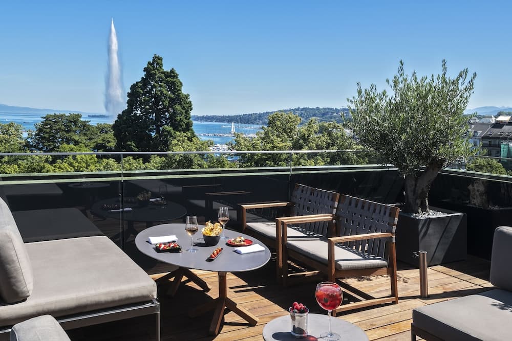Rooftop terrace