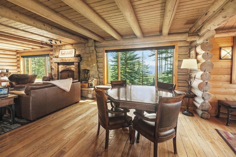 In-room dining