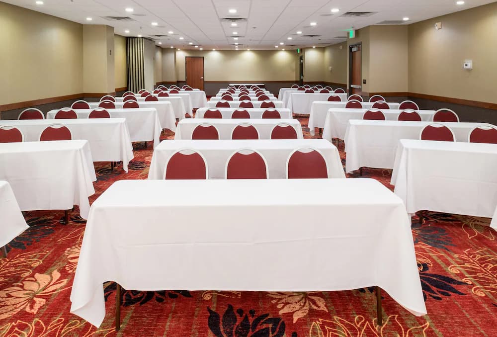 Meeting facility
