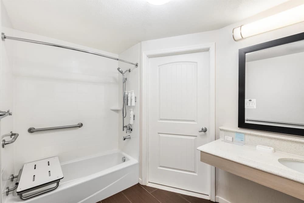 Bathroom shower