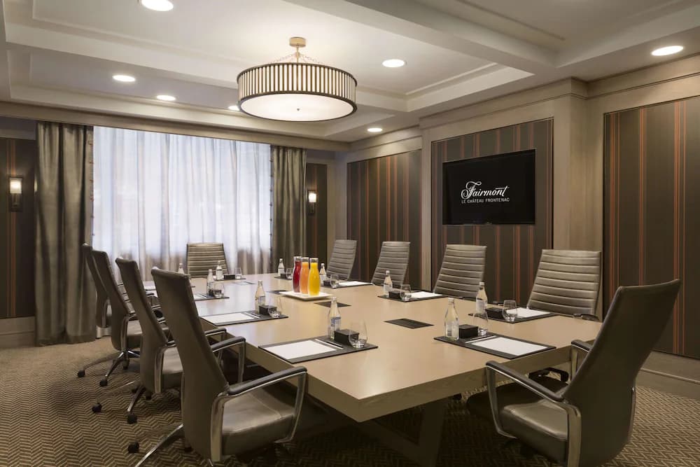 Meeting facility