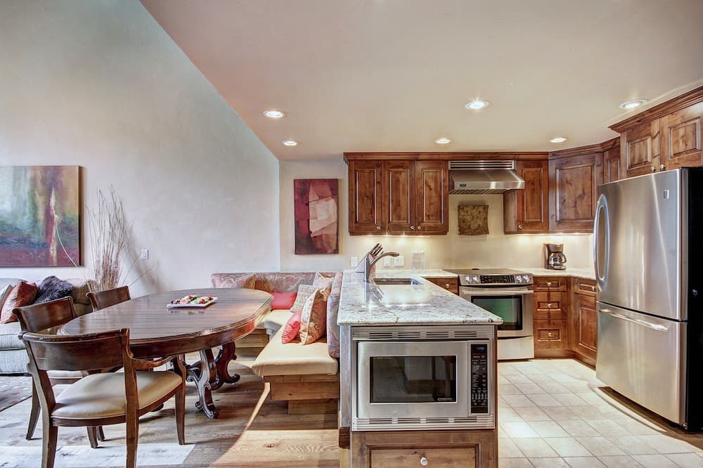 In-room dining
