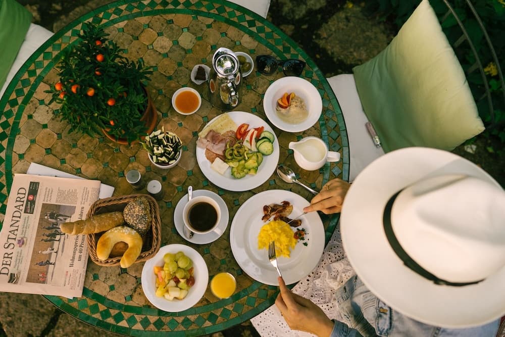 Breakfast buffet