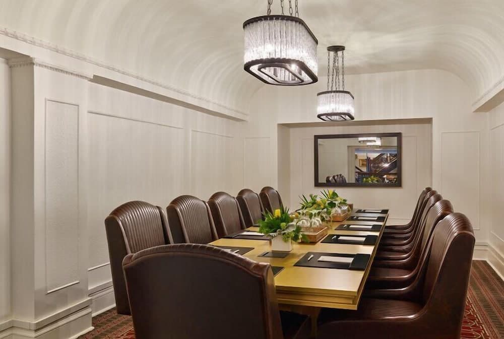 Meeting facility