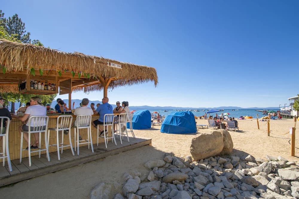 Poolside bar