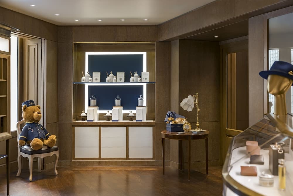 Gift shop