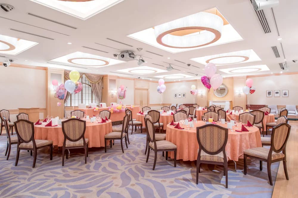 Banquet hall