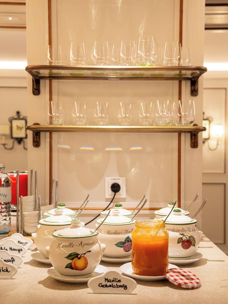 Breakfast buffet