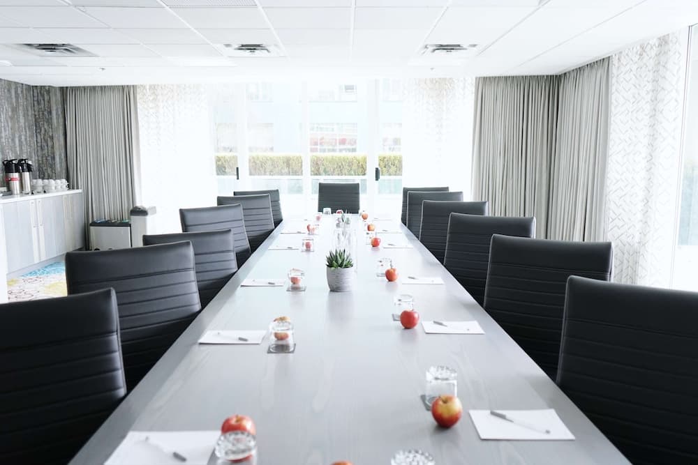 Meeting facility
