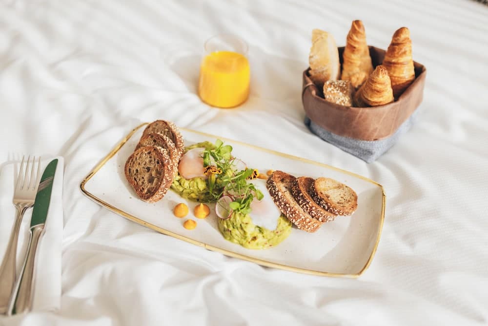 Room amenity