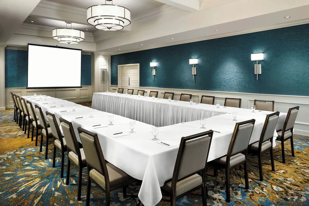 Meeting facility