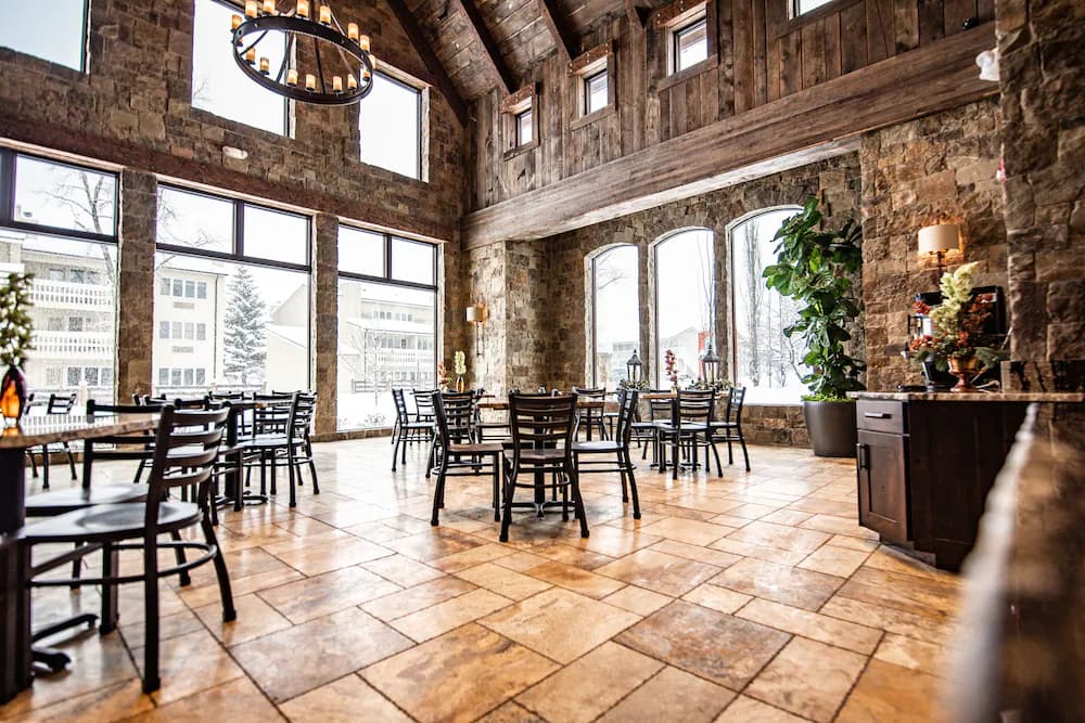 Breakfast area