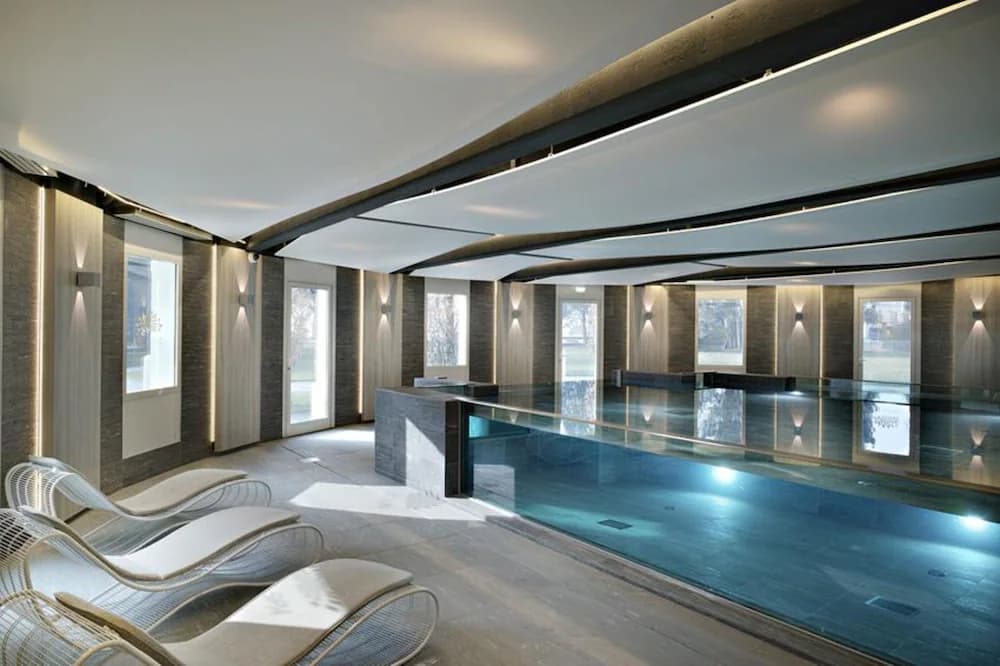 Steam room