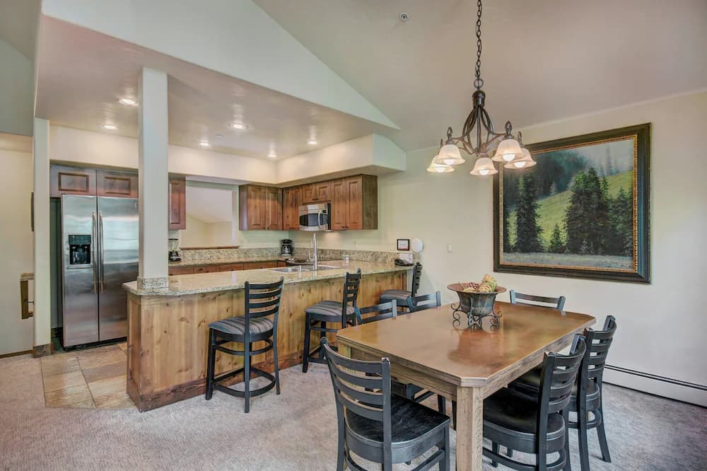In-room dining