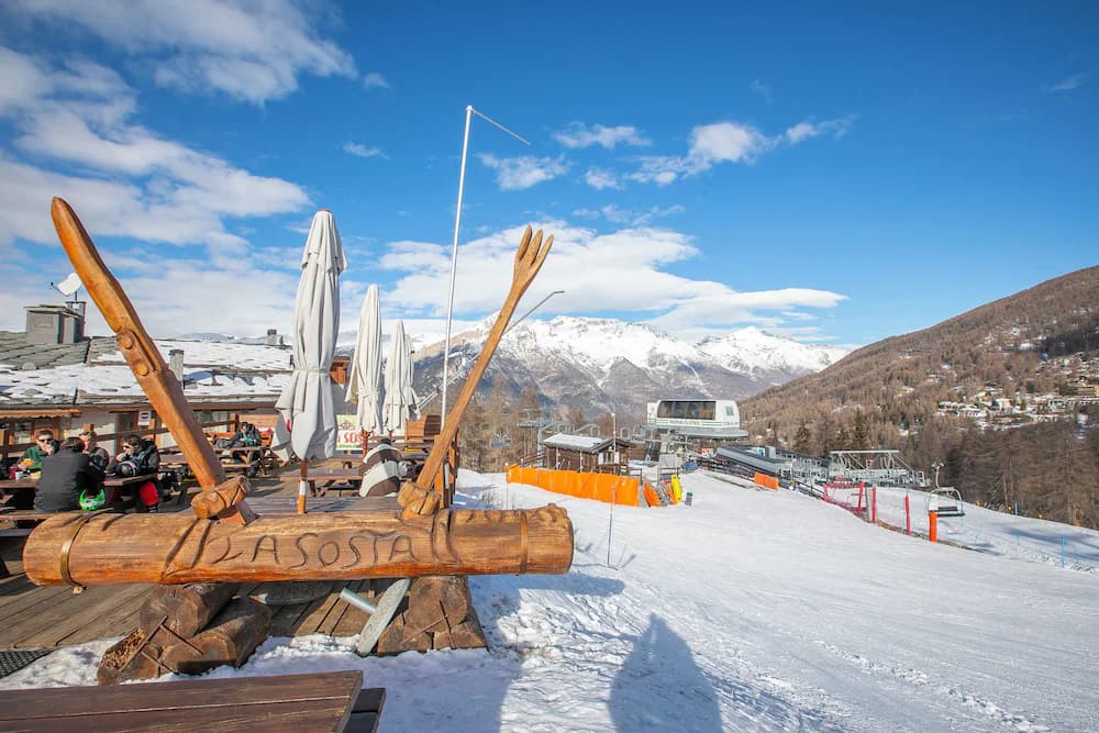 Snow and ski sports