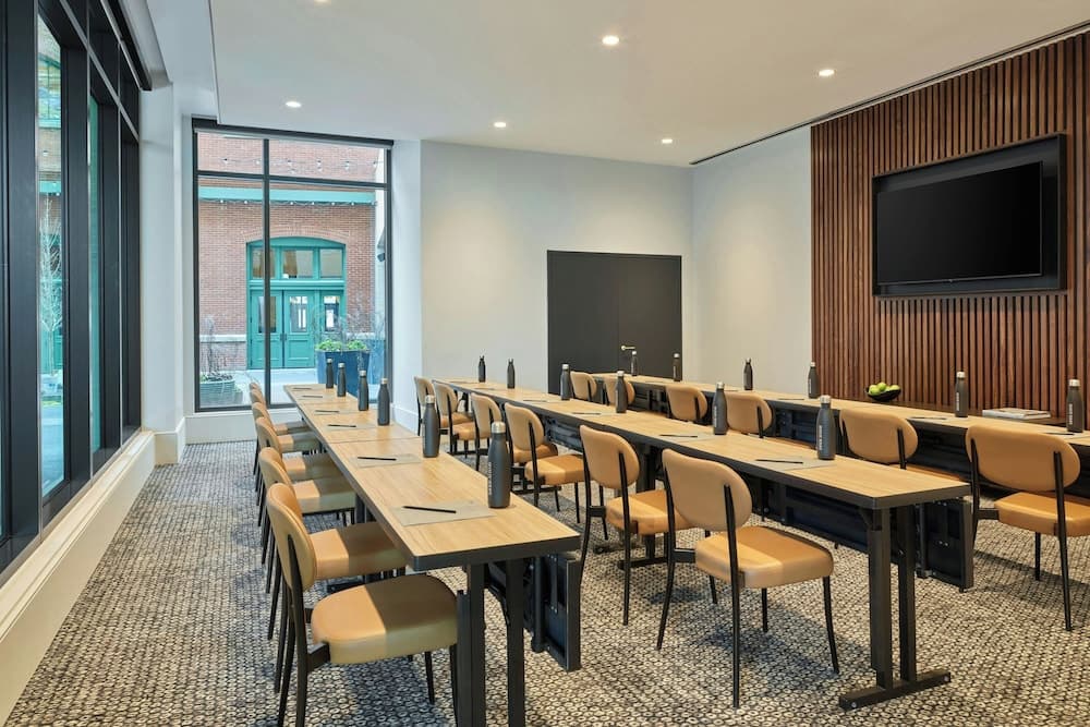 Meeting facility
