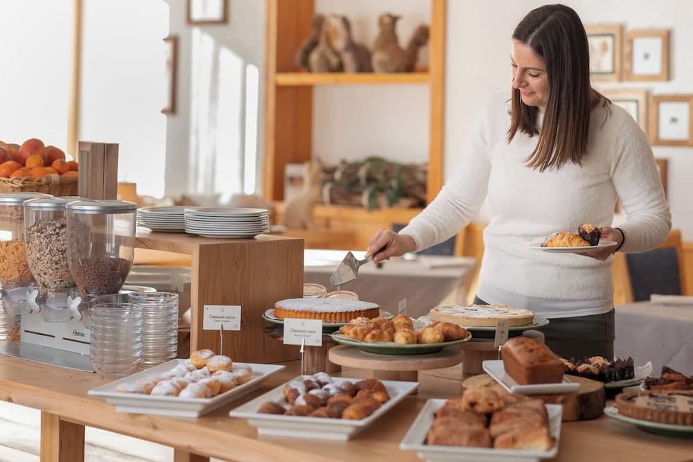 Breakfast buffet