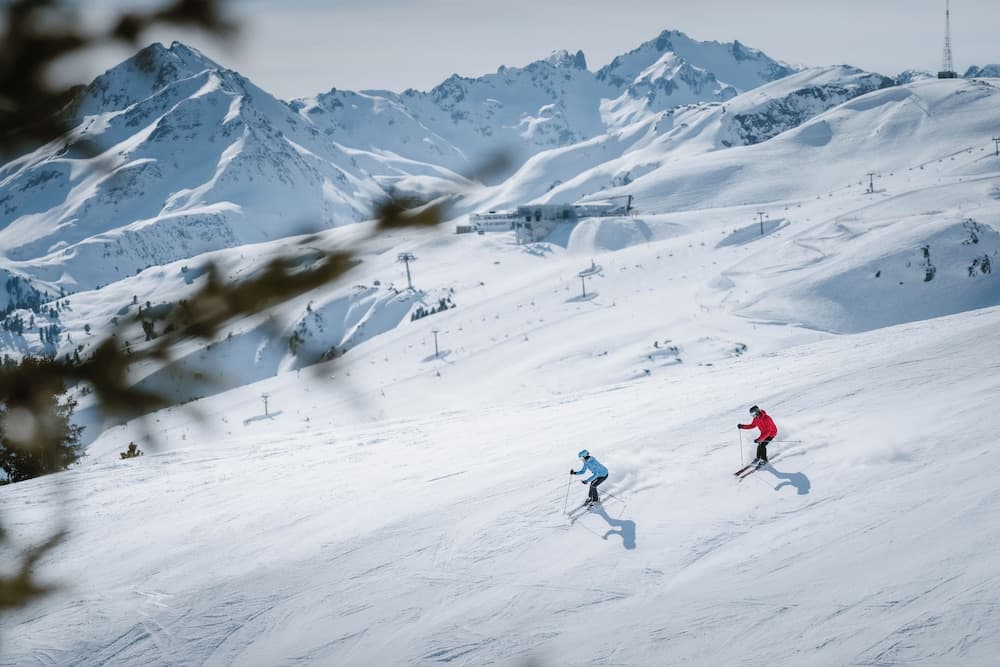 Snow and ski sports