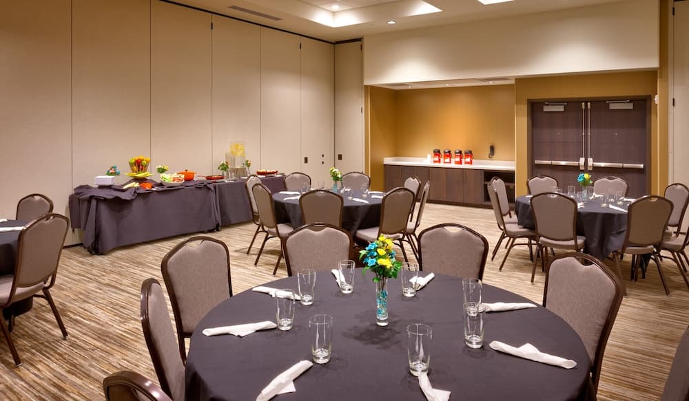 Banquet hall