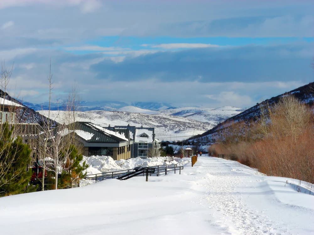 Snow and ski sports