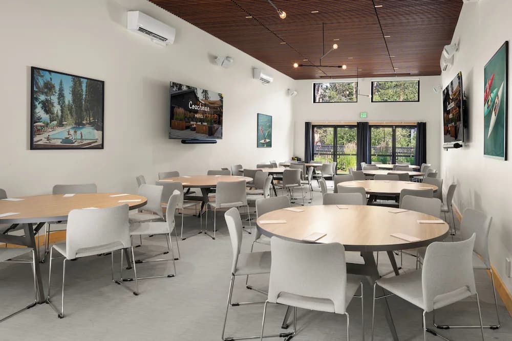 Meeting facility