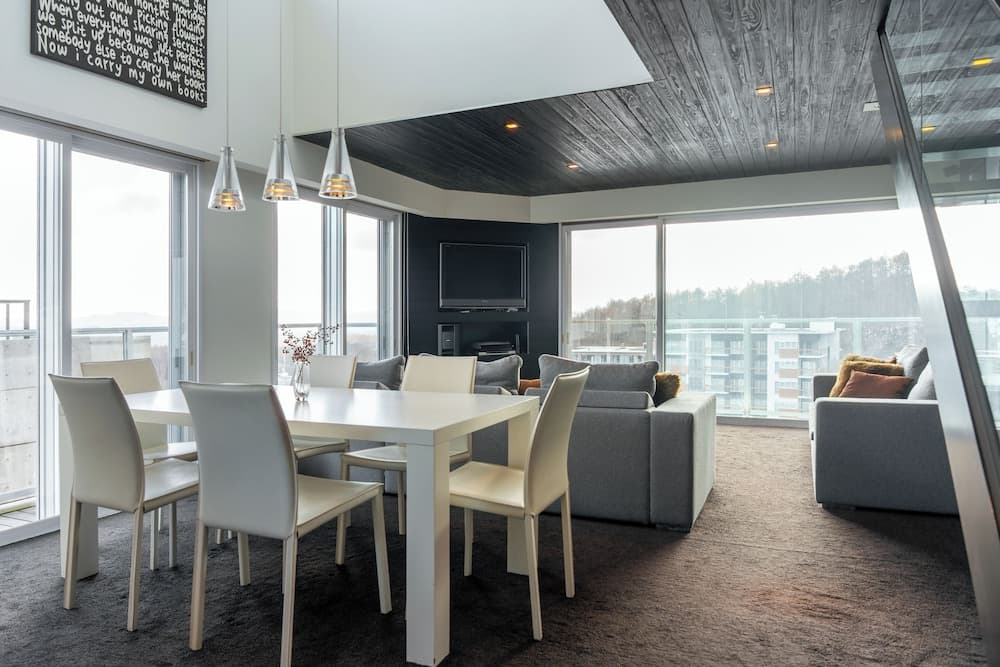 In-room dining