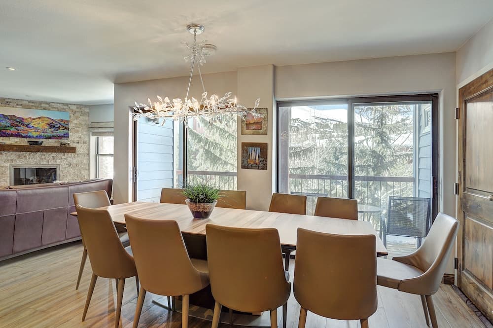 In-room dining