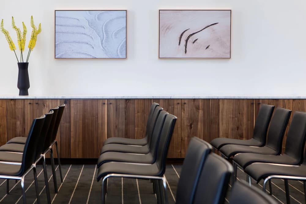 Meeting facility