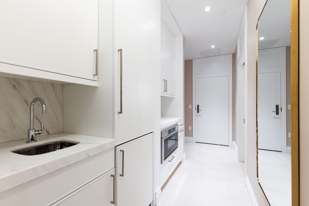 Private kitchenette