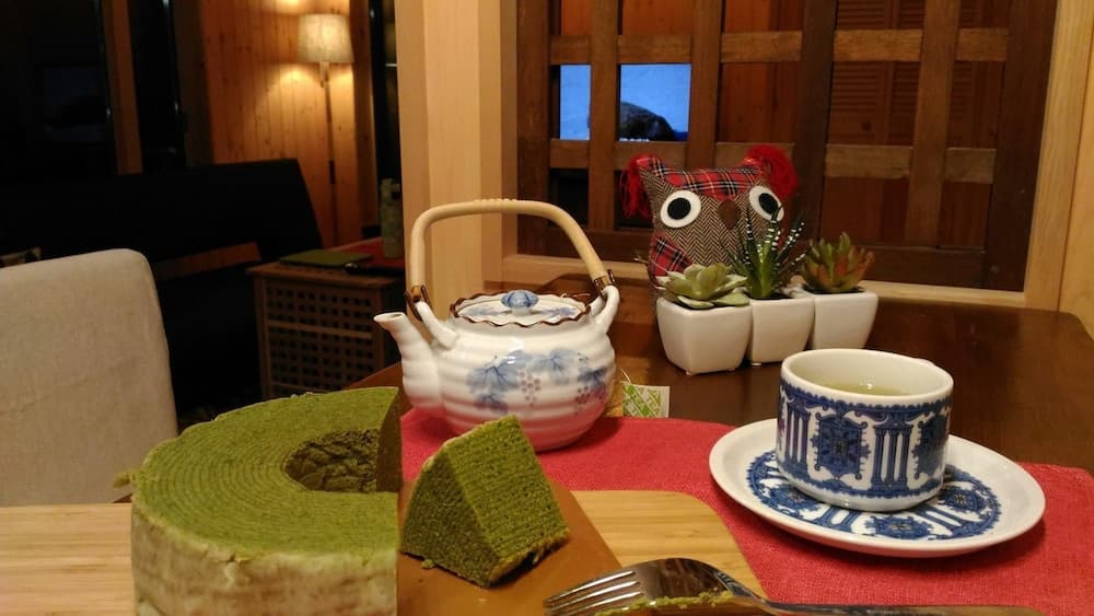 In-room dining