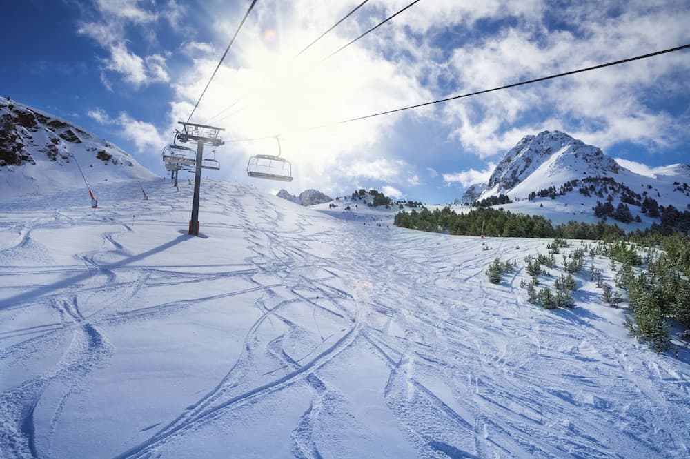 Ski hill